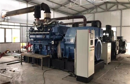 Sada plynového generátoru 1×1000KW (Yuchai 12VCN) pro projekt plynové elektrá...